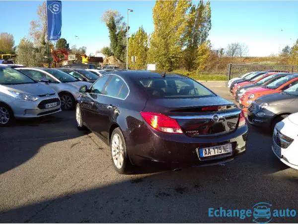 OPEL INSIGNIA 2.0 CDTI - 160 Cosmo