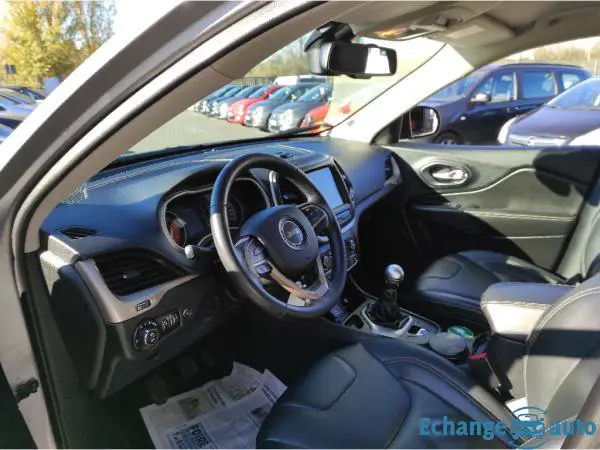 JEEP CHEROKEE 2.0L Mjt SetS 140chExecutive