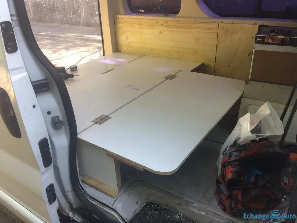 Trafic L1 H1 2.5 l  dci 140 ch