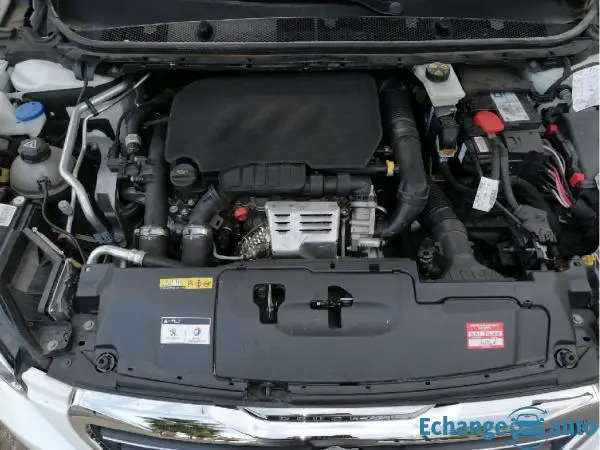 PEUGEOT 308 1.2 PureTech 130ch SetS BVM6 GT Line