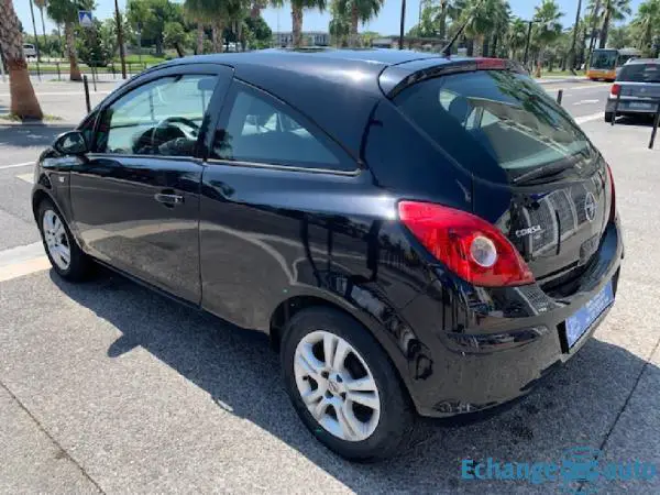OPEL CORSA 1.4 Twinport Enjoy