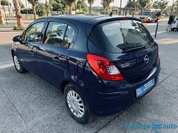 OPEL CORSA 1.4 - 100 Twinport Cosmo A
