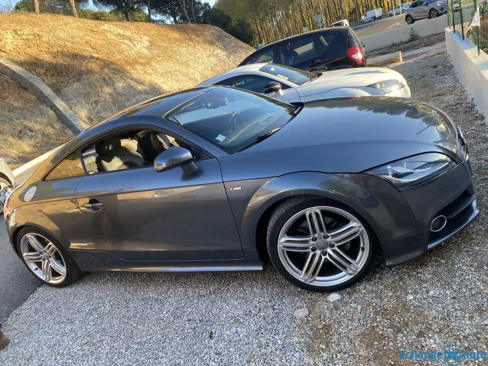 Audi TT 1.8L 160ch Sline