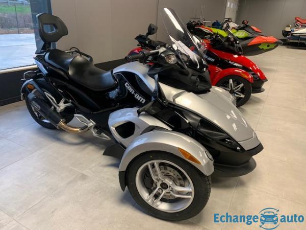 Can-Am Spyder RS 990