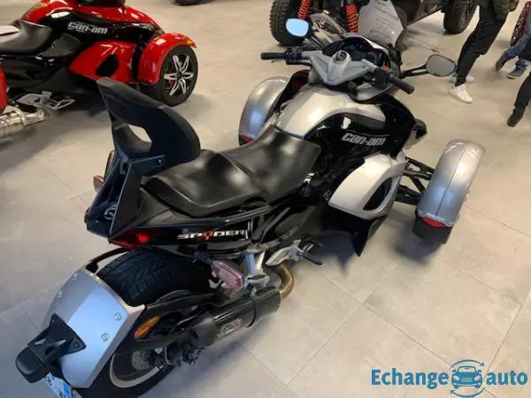 Can-Am Spyder RS 990