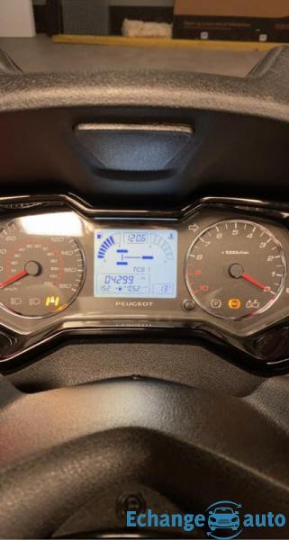 Peugeot Metropolis Black Edition