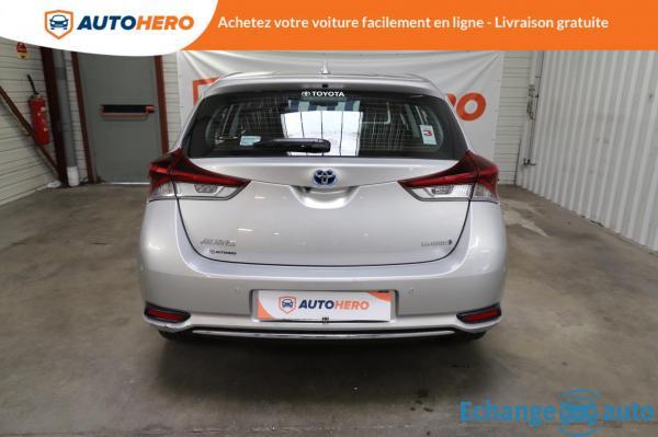 Toyota Auris 1.8 Hybrid Design 136 ch