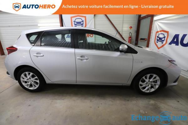 Toyota Auris 1.8 Hybrid Design 136 ch