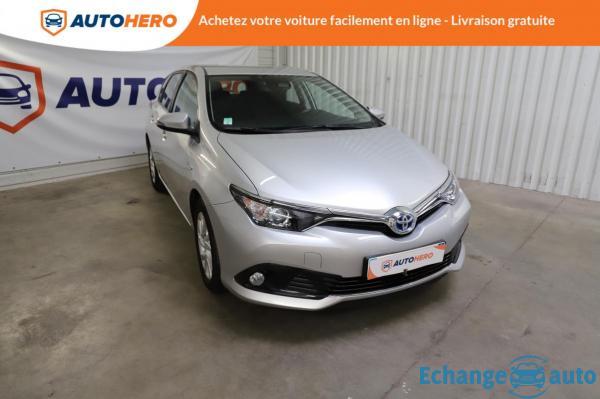 Toyota Auris 1.8 Hybrid Design 136 ch
