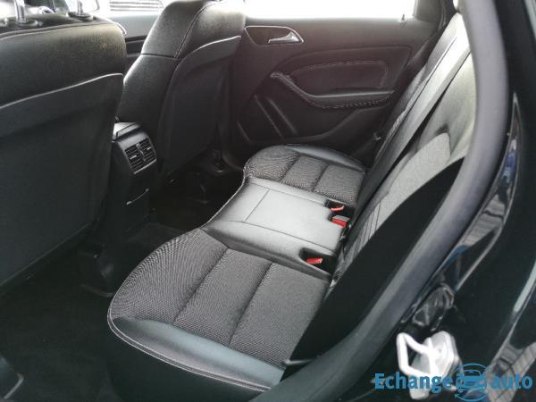 Mercedes Classe B 180 d 7-G DCT Sensation Précautions Covid-19 à l agence