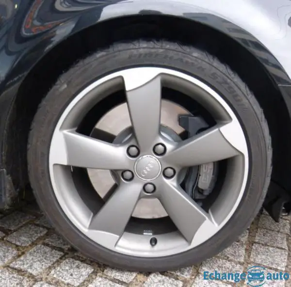 Audi S3 II (2) 2.0 TFSI 265 Quattro S tronic