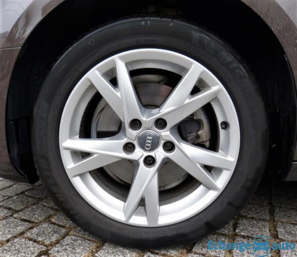 Audi A4 Avant Série 4 2.0 TFSi 16V S-Tronic7 190 cv Boîte auto Luxe