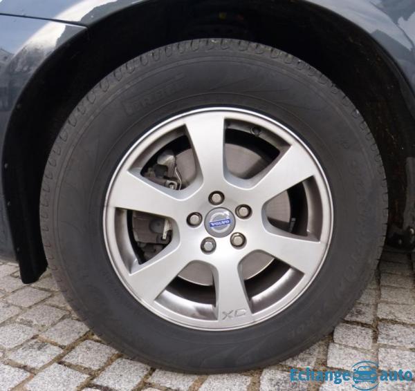 Volvo XC60 Phase2 D4 2.0 TDI FWD 163CV Momentum