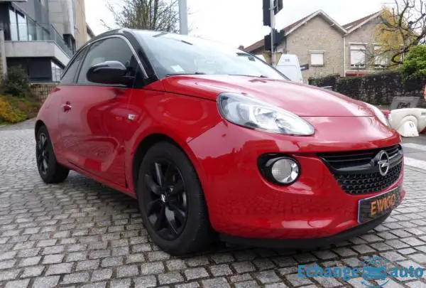 Opel Adam 1,4 twinport 87cv black edition