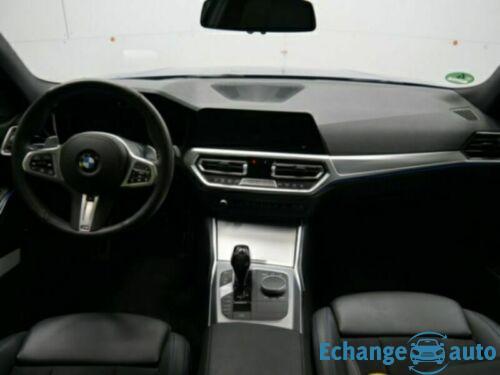 BMW 330e . M Sport