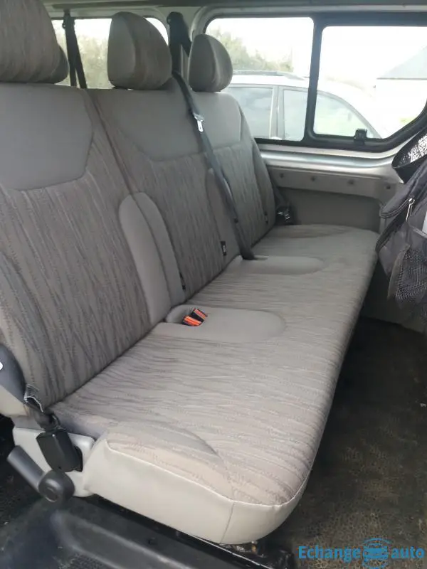 NISSAN primastar 9 places