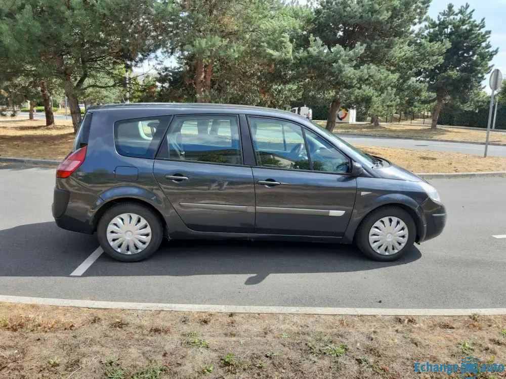 Renault Mégane Grand Scénic II 1,9 DCI