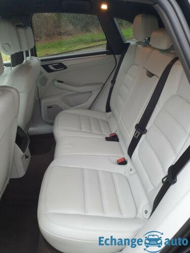 Porsche Macan Turbo 3,6