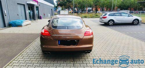 Porsche Panamera Turbo