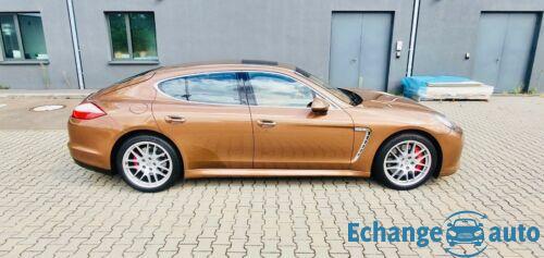 Porsche Panamera Turbo