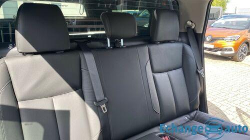 Renault Alaskan Intens Blue dCi190