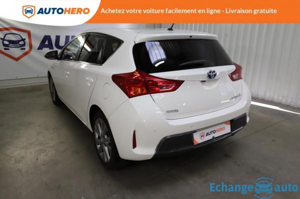 Toyota Auris 1.8 Hybrid Lounge 136 H