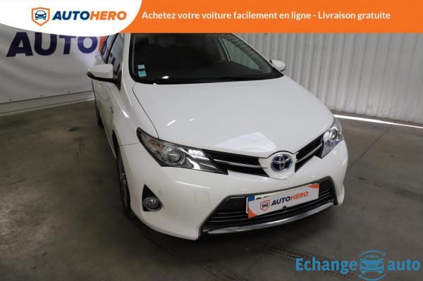 Toyota Auris 1.8 Hybrid Lounge 136 H