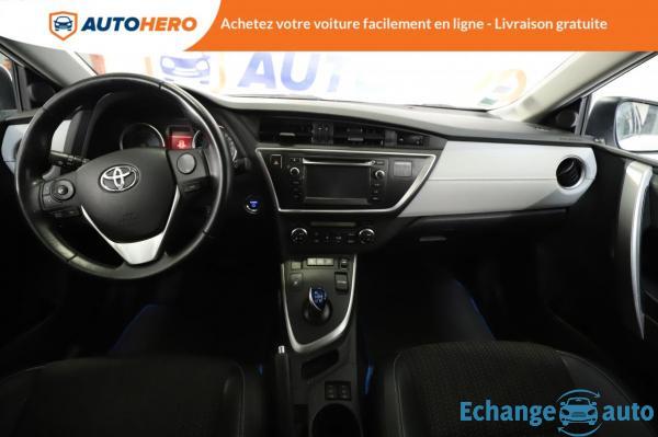 Toyota Auris 1.8 Hybrid Lounge 136 H
