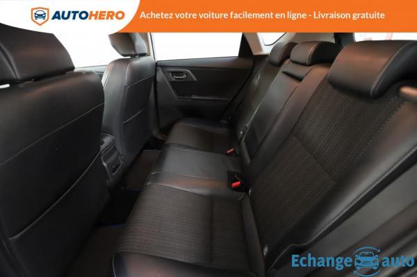 Toyota Auris 1.8 Hybrid Lounge 136 H