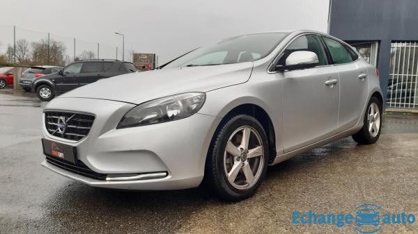 Volvo V40 II D3 2.0 TDi DPF 20V S&S 150 cv