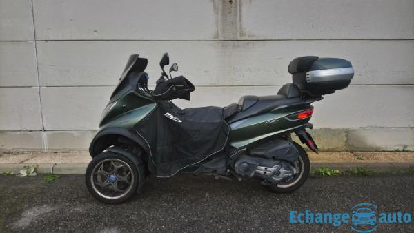 Piaggio MP3 500 LT
