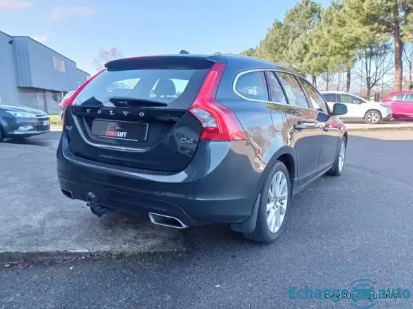 Volvo V60 D4 190Ch GEARTRONIC SUMMUM