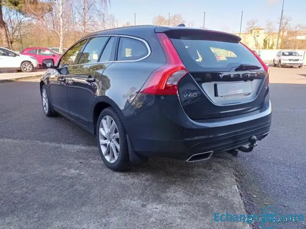 Volvo V60 D4 190Ch GEARTRONIC SUMMUM