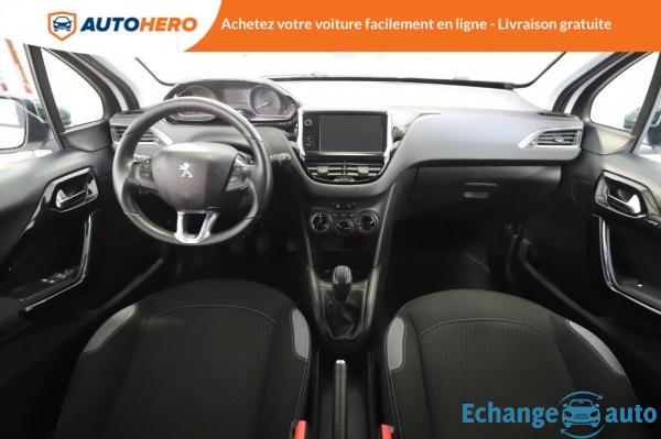 Peugeot 208 1.2 VTi Style 82 ch