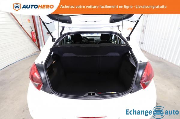 Peugeot 208 1.2 VTi Style 82 ch