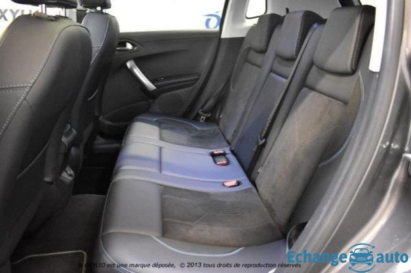 Peugeot 2008 (2) 1.5 BLUEHDI 120 S&S CROSSWAY EAT6