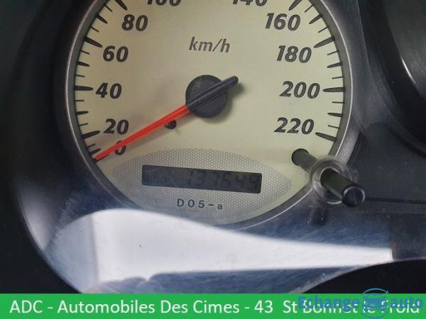 Toyota RAV4 II PHASE 1 2.0i 150CH 3PORTES VX