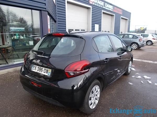 Peugeot 208 ACTIVE1.6 BLUE HDI 75