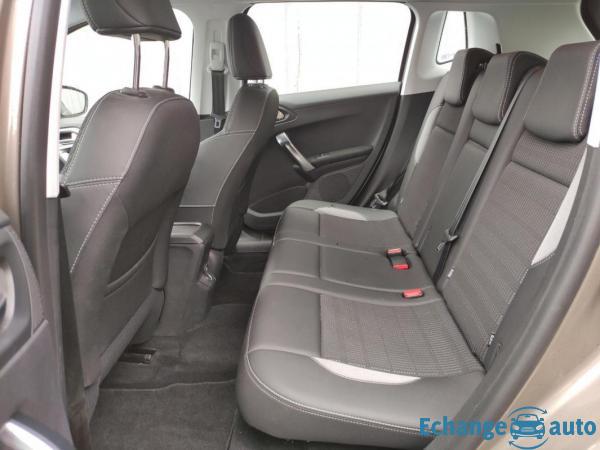 Peugeot 2008 1.6 BlueHDi 100ch BVM5 Allure