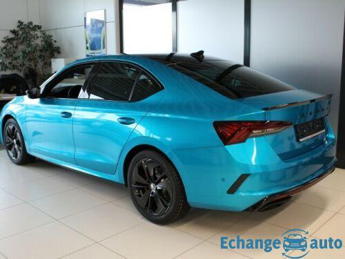 Skoda Octavia 2.0TSI RS DSG Limo First