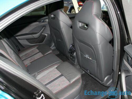 Skoda Octavia 2.0TSI RS DSG Limo First