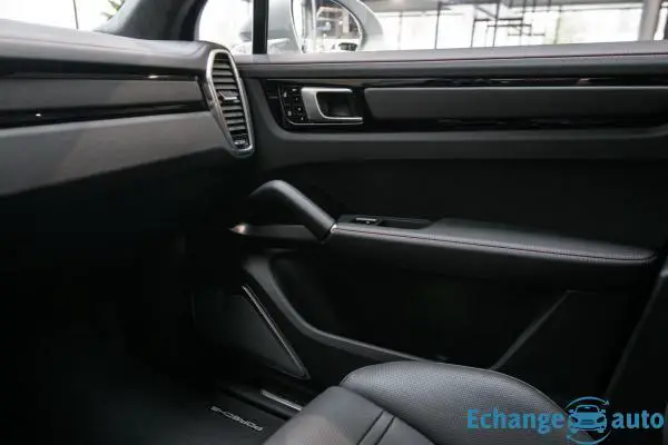 Porsche Cayenne Turbo S E-Hybrid En Stock