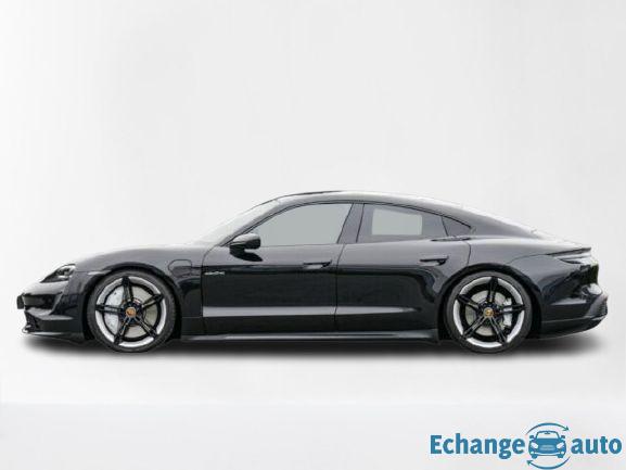 Porsche taycan Turbo En Stock