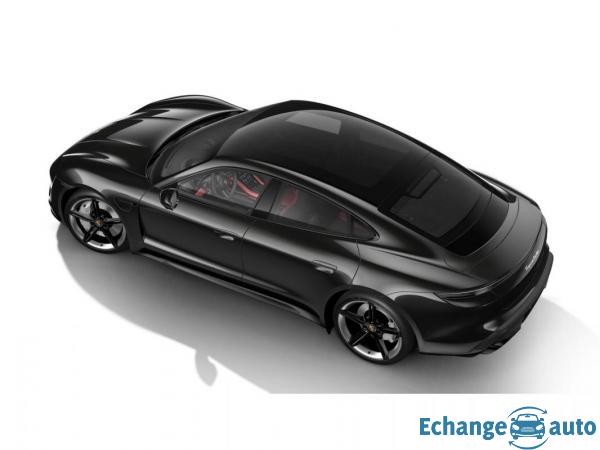 Porsche taycan Turbo En Stock