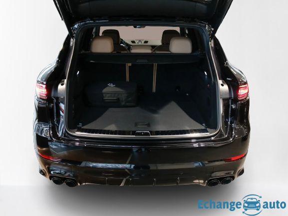 Porsche Cayenne E-Hybrid En Stock