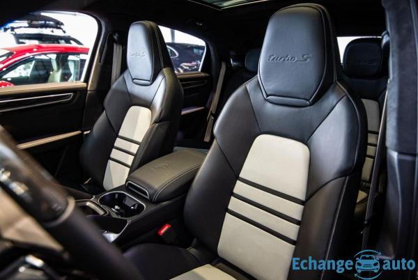 Porsche Cayenne Turbo S E-Hybrid Coupé En Stock