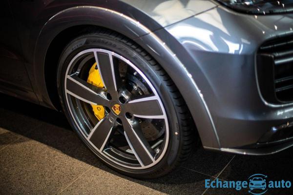 Porsche Cayenne Turbo S E-Hybrid Coupé En Stock