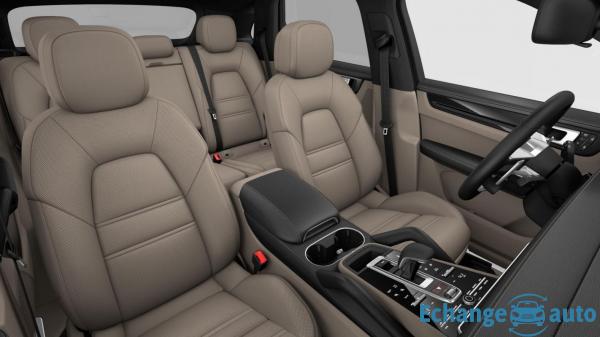Porsche Cayenne E-Hybrid En Stock
