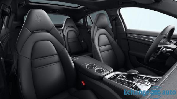 Porsche Panamera 4 E-Hybrid En Stock