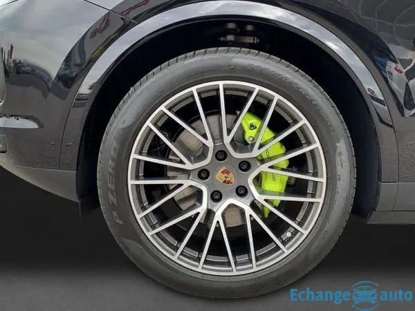 Porsche Cayenne E-Hybrid En Stock